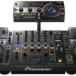  Pioneer RMX 1000 3-in-1 Remix Station - Black